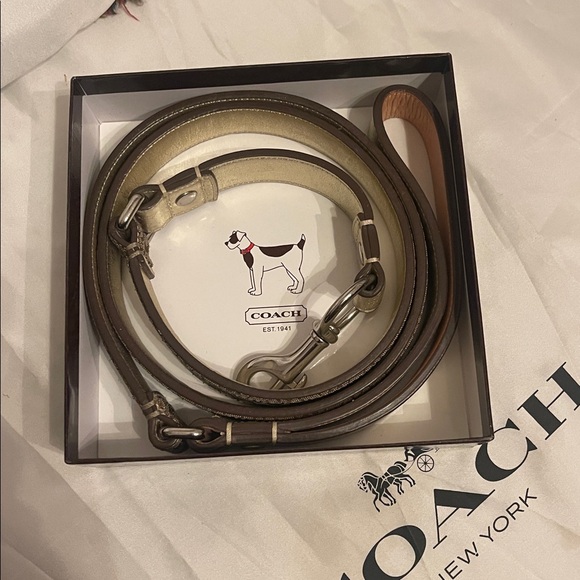 Coach Dog Leash - Picture 8 of 10